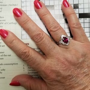 Sterling Silver Garnett Ring Size 6